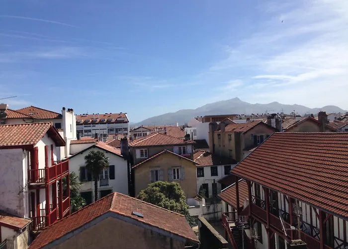 Appt 5pers Centre St Jean De Luz - Calme - Grande A 2mn - Balcon 圣让－德吕兹