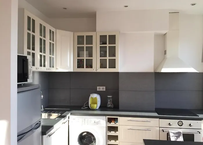 Appt 5pers Centre St Jean De Luz - Calme - Grande à 2mn - Balcon Appartamento *