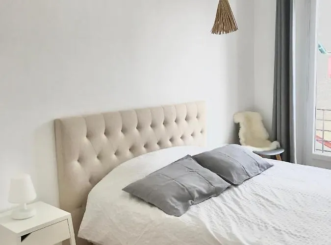 Appt 5pers Centre St Jean De Luz - Calme - Grande A 2mn - Balcon