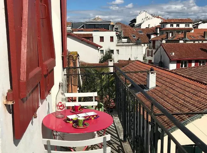 Appt 5pers Centre St Jean De Luz - Calme - Grande A 2mn - Balcon Apartment